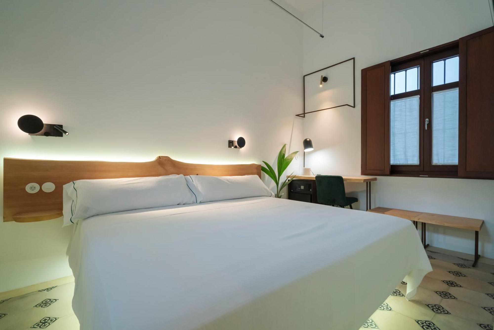 La Moderna Suites มาลากา ภายนอก รูปภาพ
